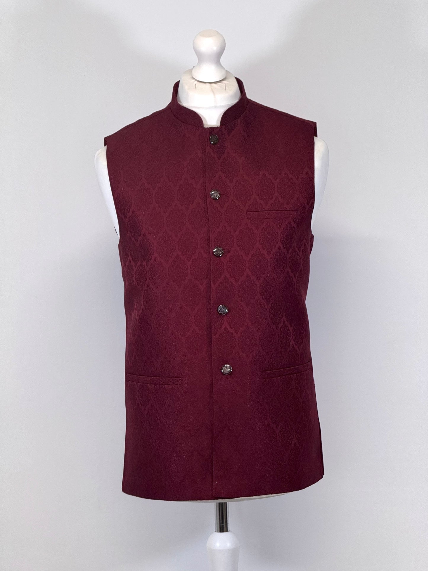 Men's Maroon Diamond Design Jamawar Waistcoat