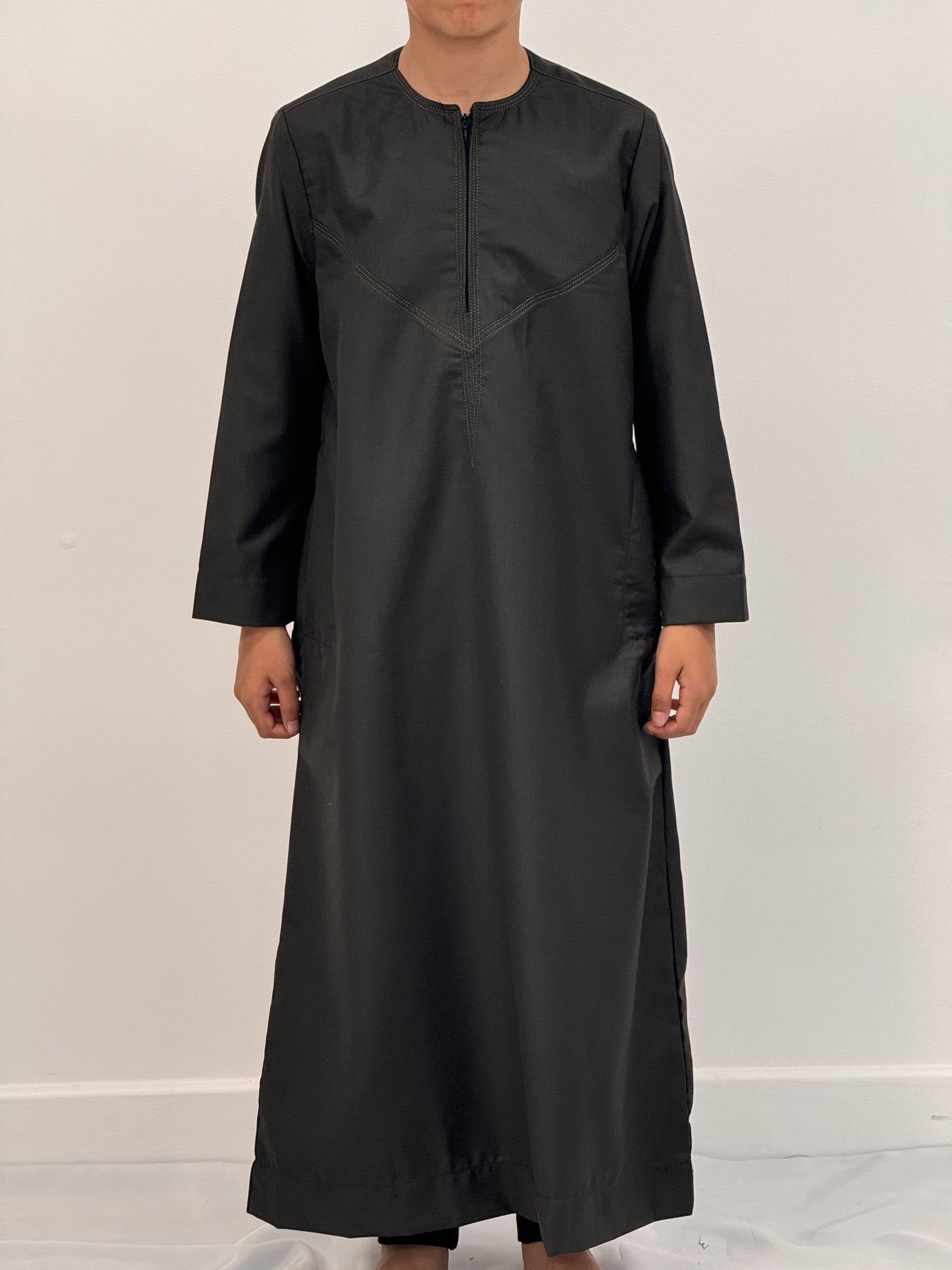 Boys Hadi Thobe Winter Material - Dark Grey