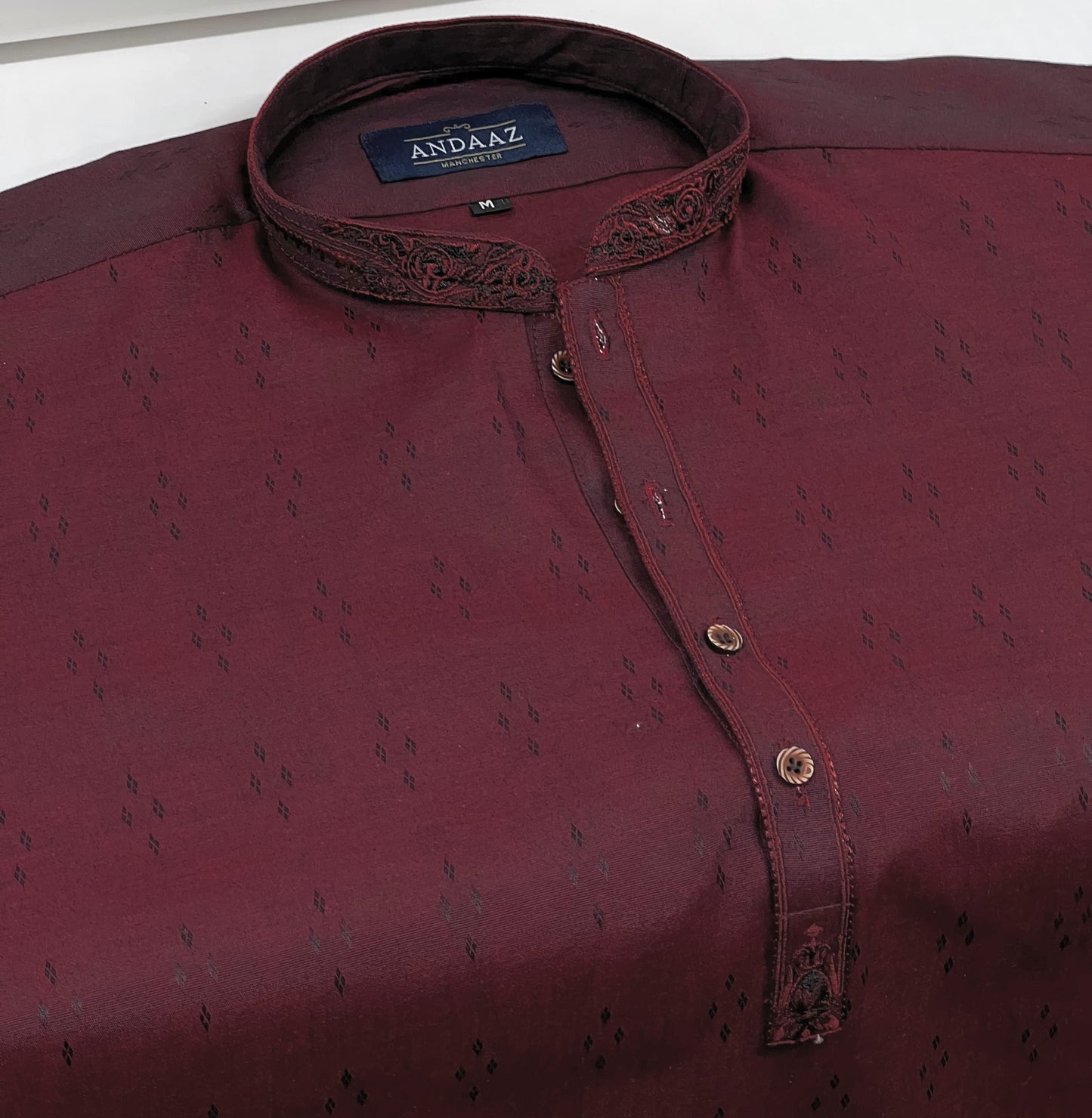 Men's Maroon 3 Kurta with Placket Embroidery