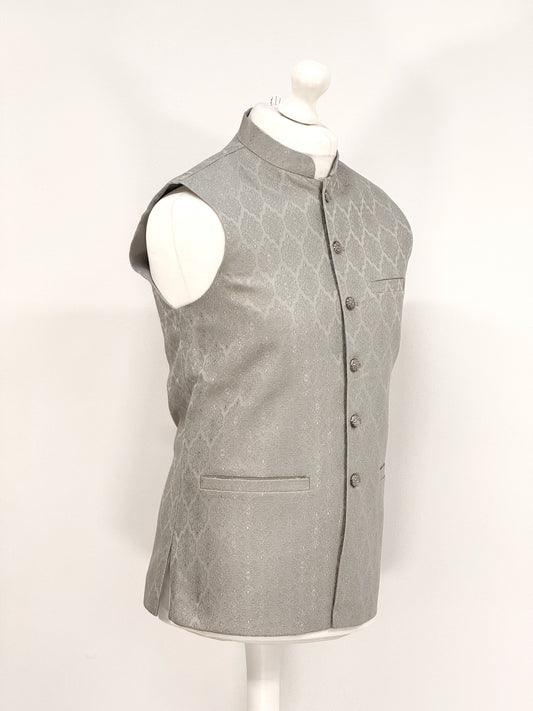 Men's Silver Diamond Design Jamawar Waistcoat