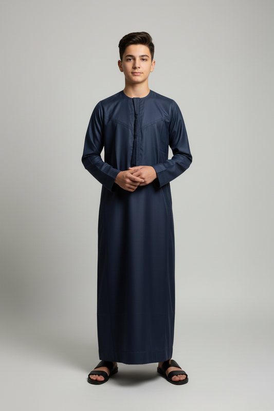Navy Thobe on Teenage Model