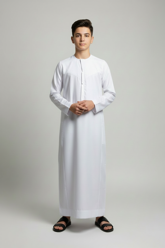 White Thobe on Teenage Model with White Tassel