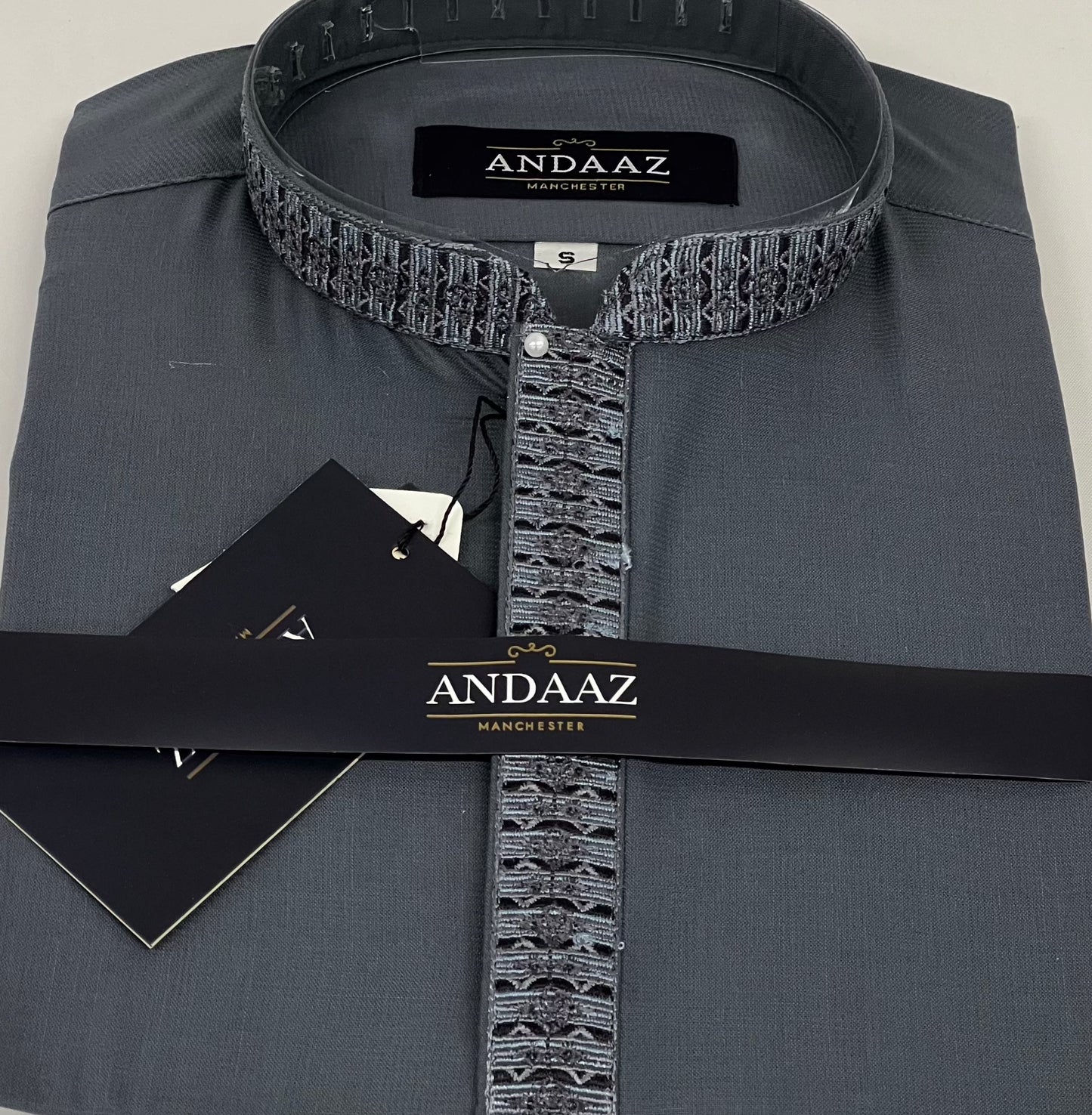 Men's Shalwar Kameez Steel Embroidery