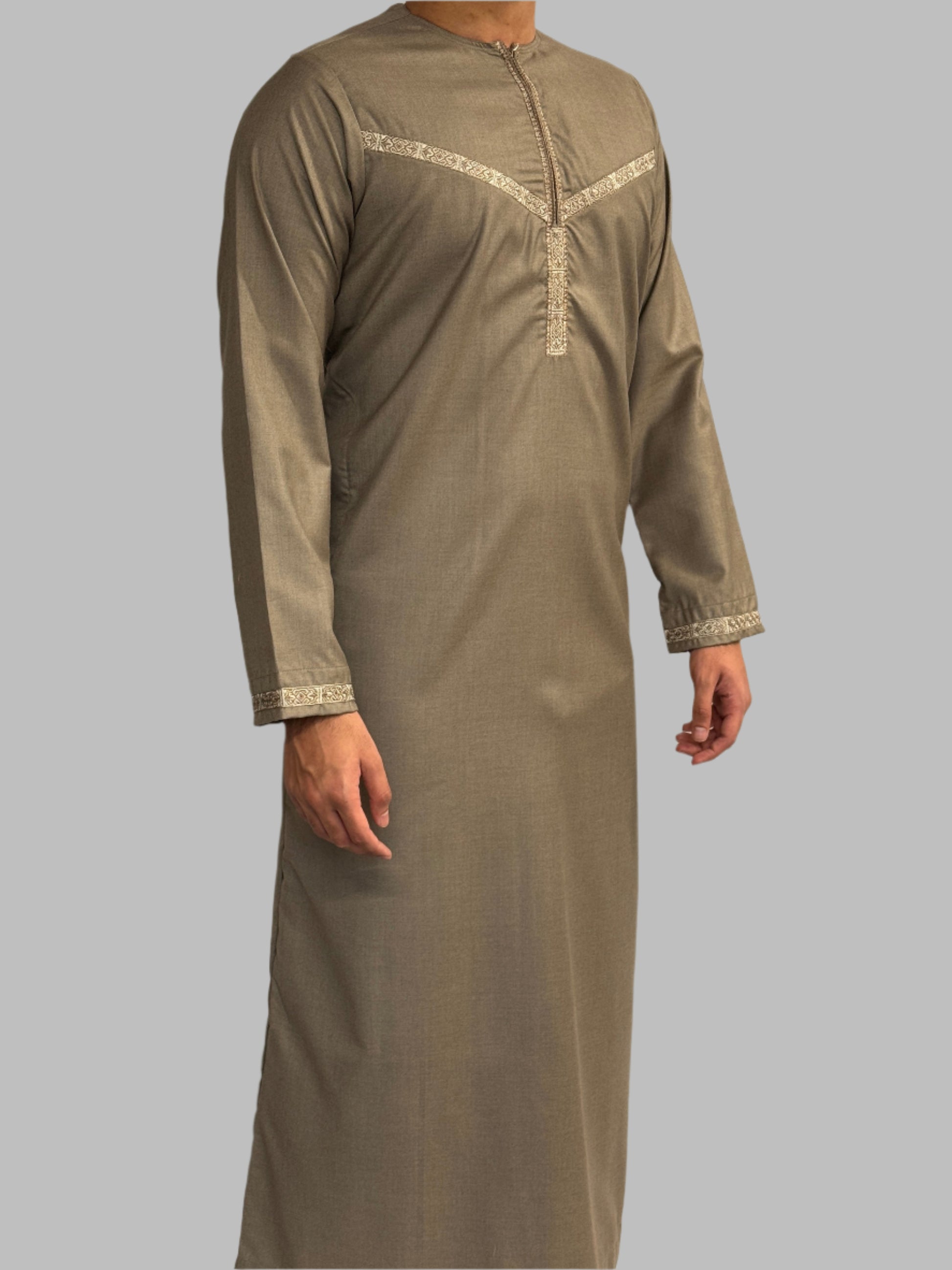 Men's Embroidery Zain Thobe Winter Material Stone Side View