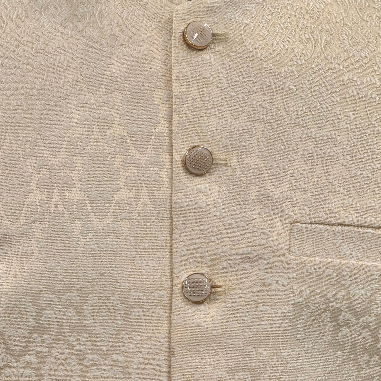 Men's Off White Diamond Design Jamawar Waistcoat Close Up