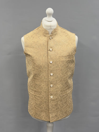 Men's Sequin Embroidery Jamawar Light Gold Paisley Design Waistcoat Gold Buttons
