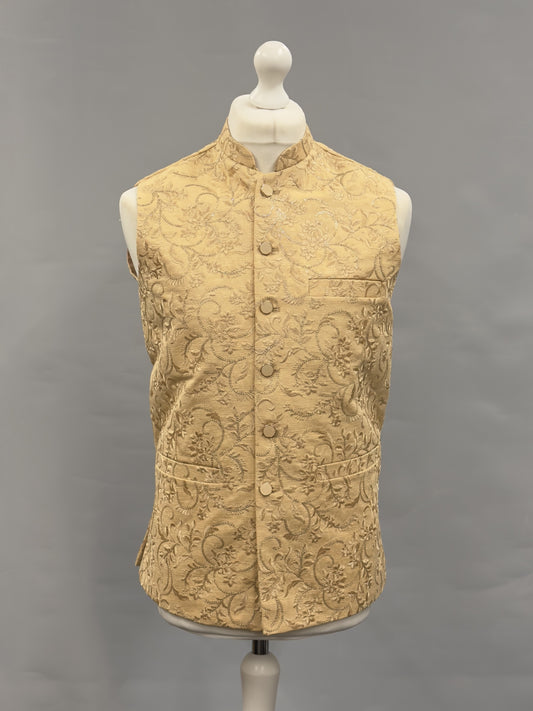 Men's Sequin Embroidery Jamawar Light Gold Thread Motif Design Waistcoat Gold Buttons