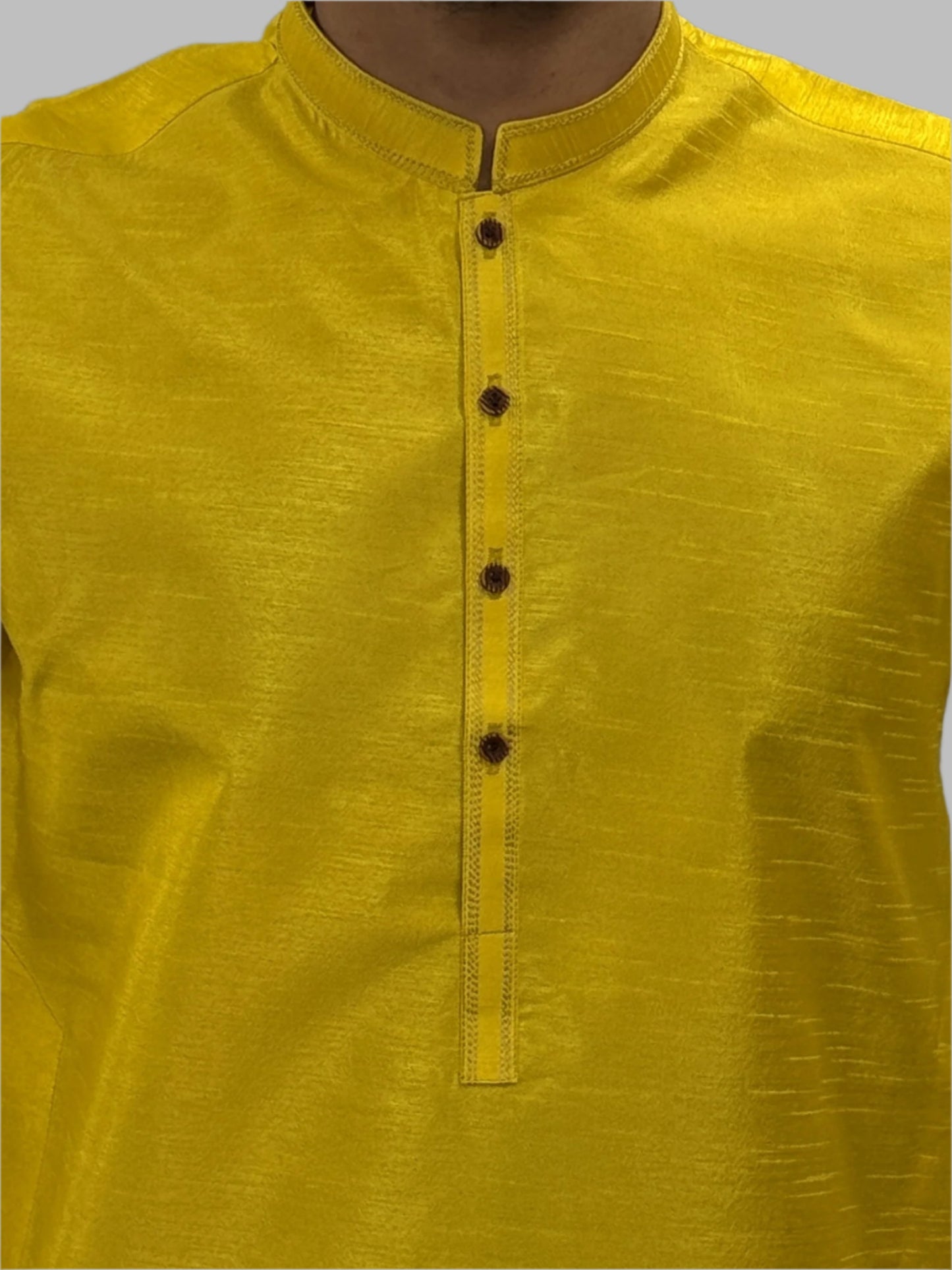 Yellow_Plain_Silky_Close_Up