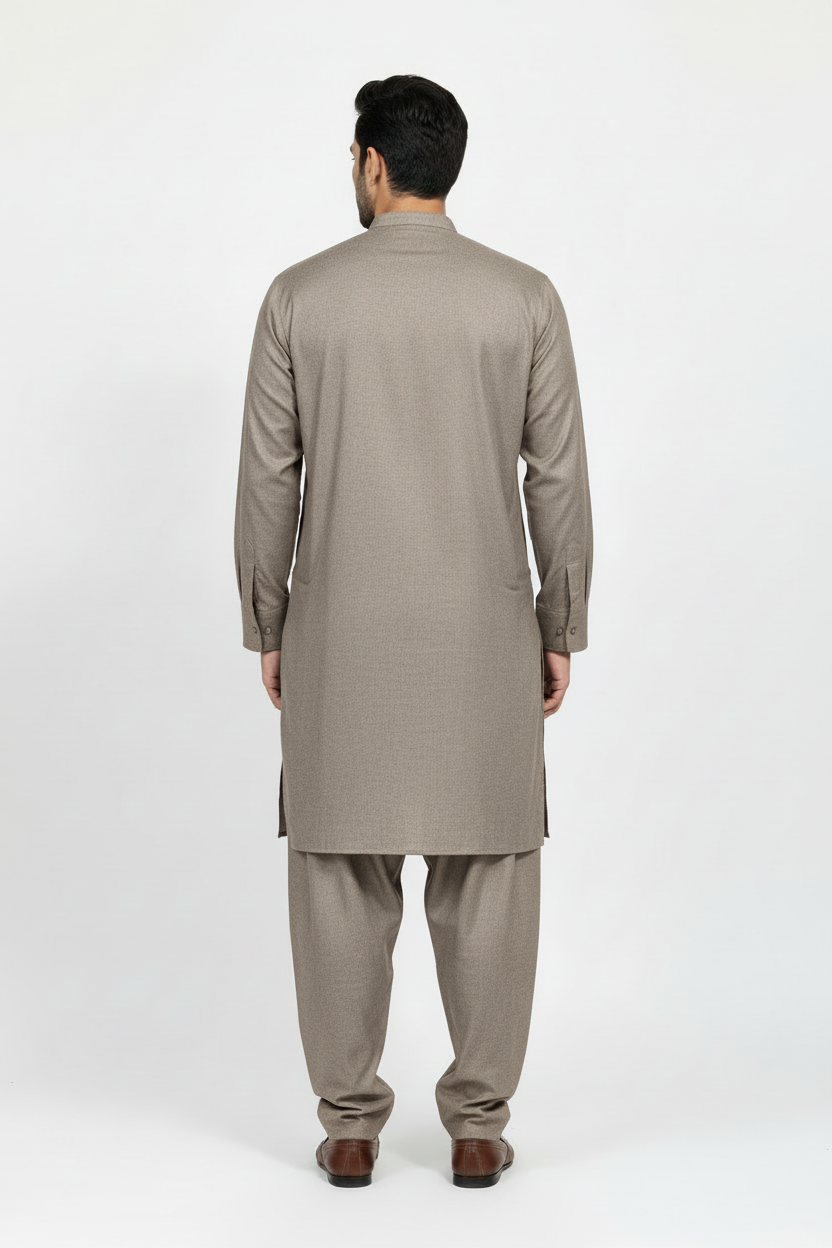Back view in cool taupe