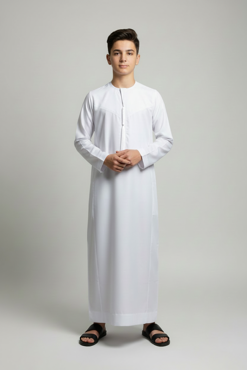 White Thobe on Teenage Model with White Tassel