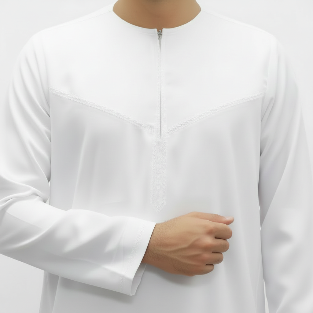 White Zayd Thobe Close-up - Less Bright & Sharper